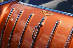 1955-57 Chevy Nomad/Pontiac Safari 8-Piece Chrome Tailgate Bar & Handle Set - Image 1